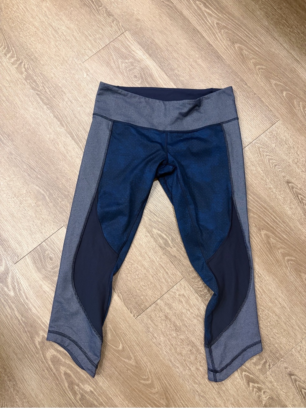 lululemon athletica Navy and Gray Colorblock Leggings
